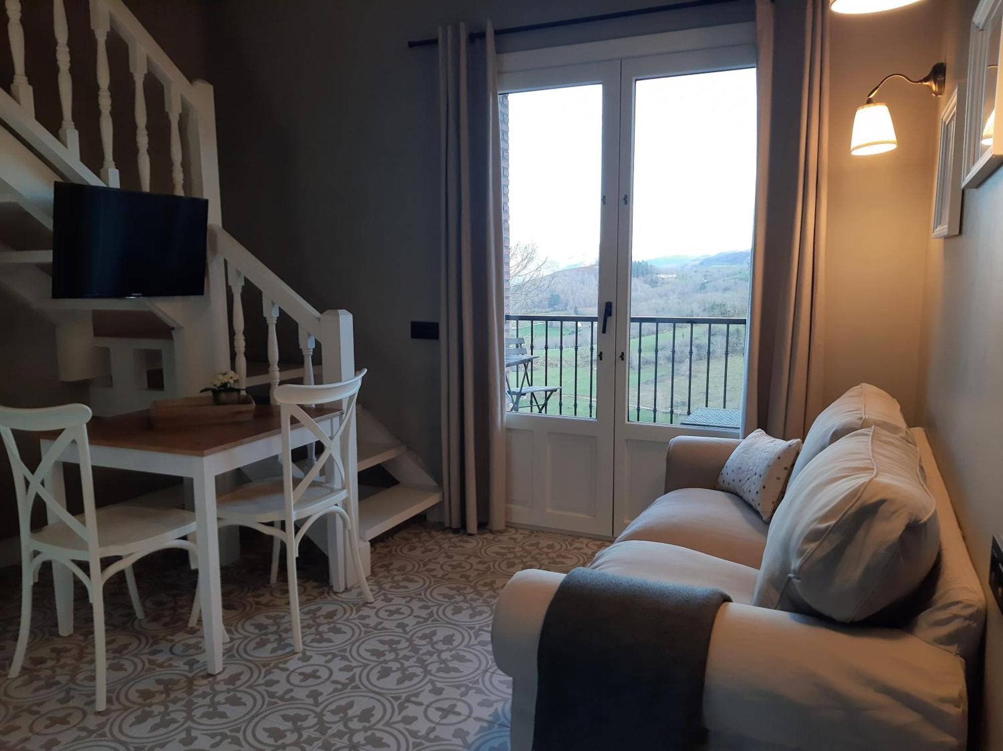 Apartamentos El Llanin Кангас-де-Онис Номер фото