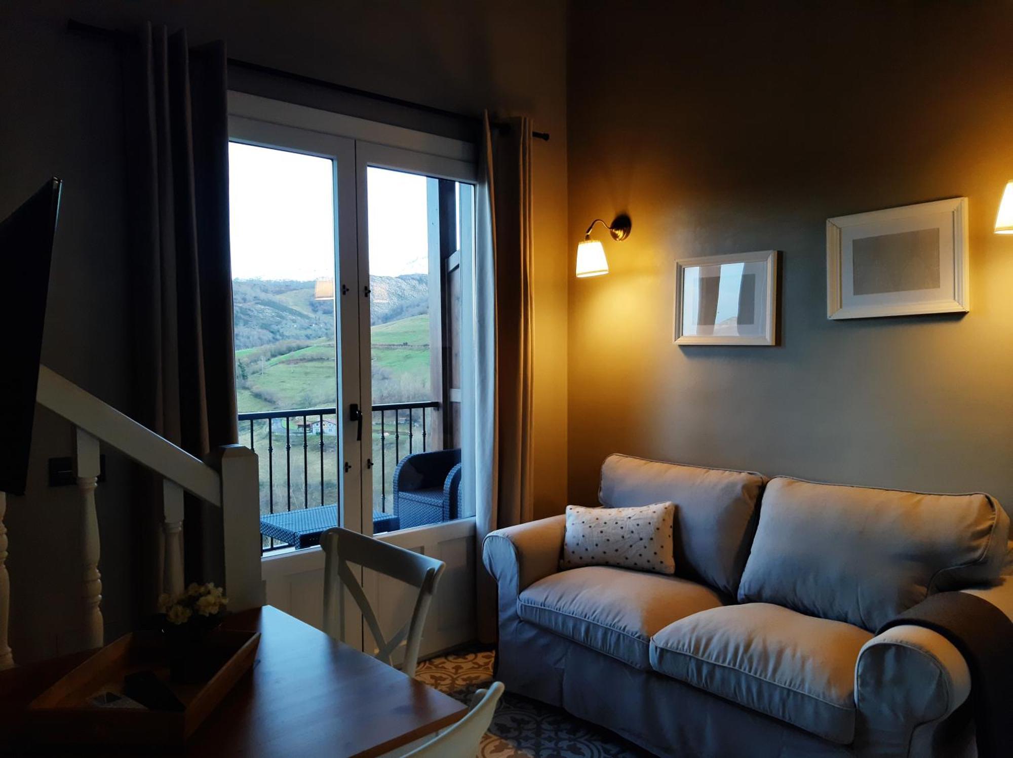 Apartamentos El Llanin Кангас-де-Онис Номер фото